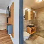 Aparthotel Wiesl Saalbach-Hinterglemm