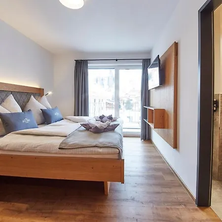 Aparthotel Wiesl Saalbach-Hinterglemm