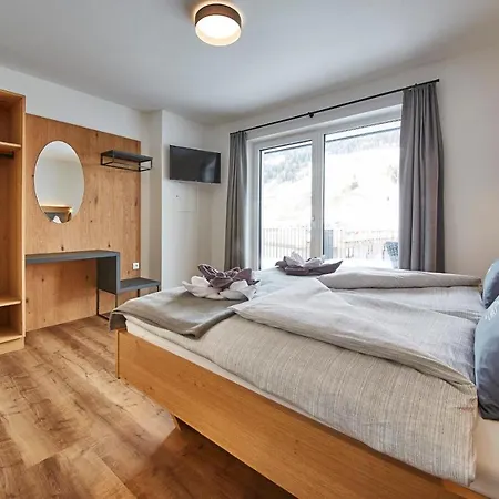 Aparthotel Wiesl Saalbach-Hinterglemm