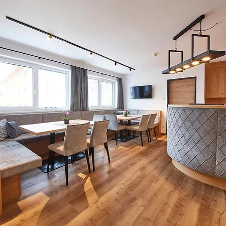 Aparthotel Wiesl *