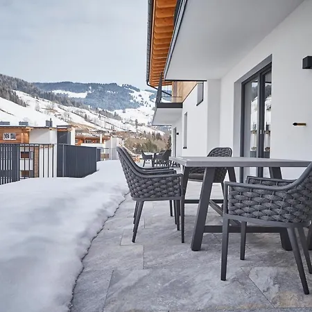 Wiesl Aparthotel Saalbach-Hinterglemm