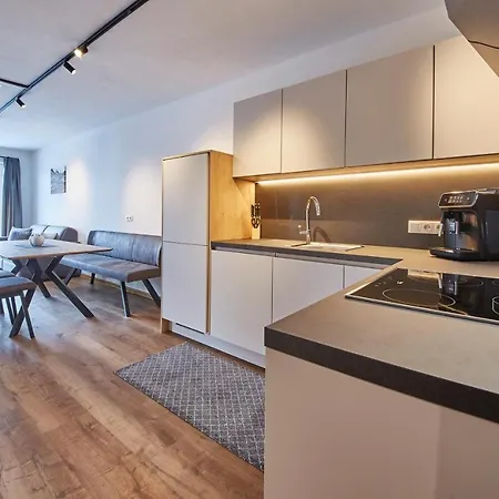 Aparthotel Wiesl Saalbach-Hinterglemm