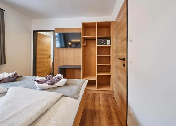 Wiesl ザールバッハ・ヒンターグレム